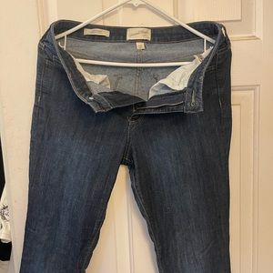 Universal Thread jeans